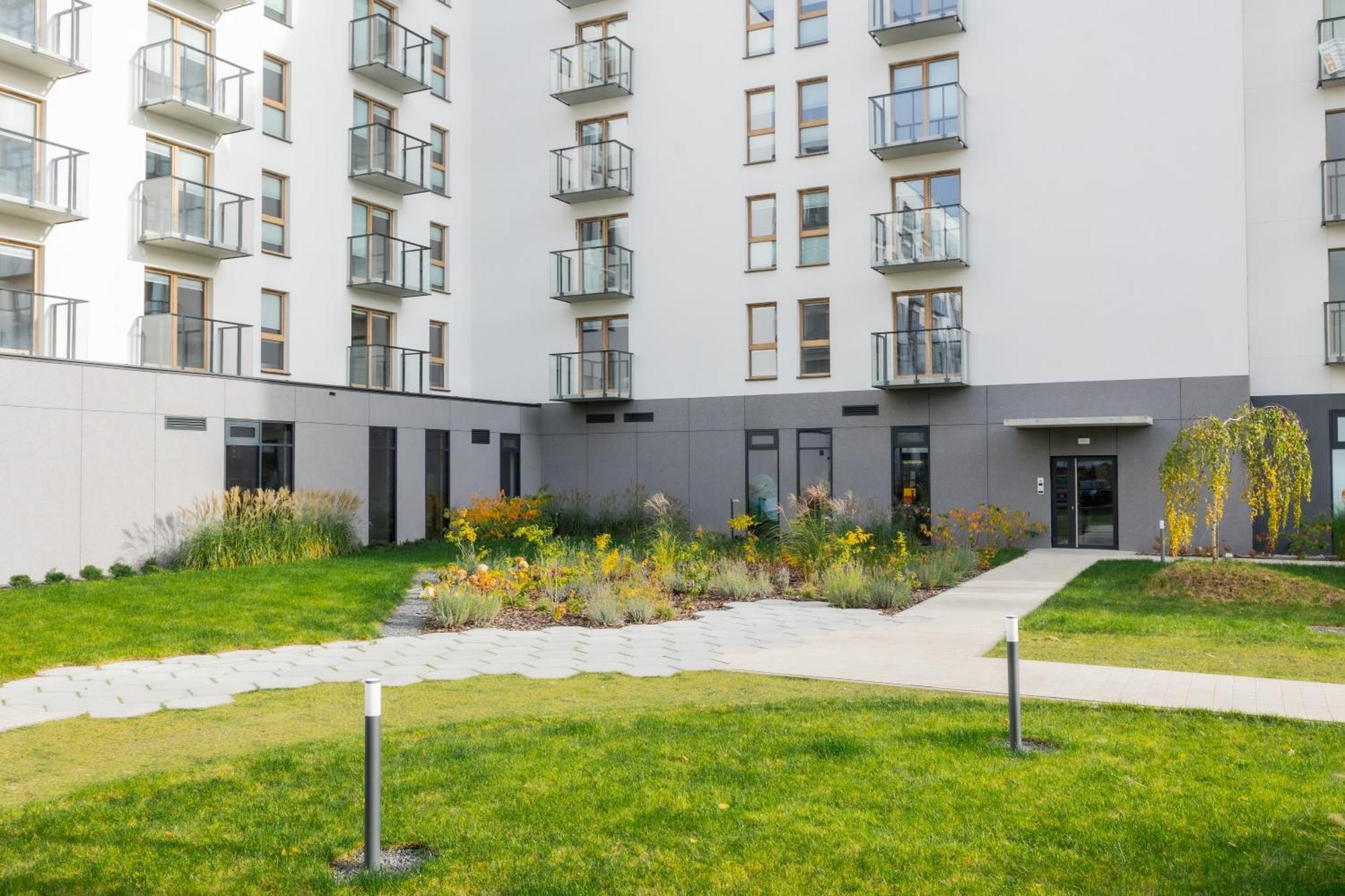 Aparthotel Mokotow Business Center By Noclegi Renters Варшава Экстерьер фото