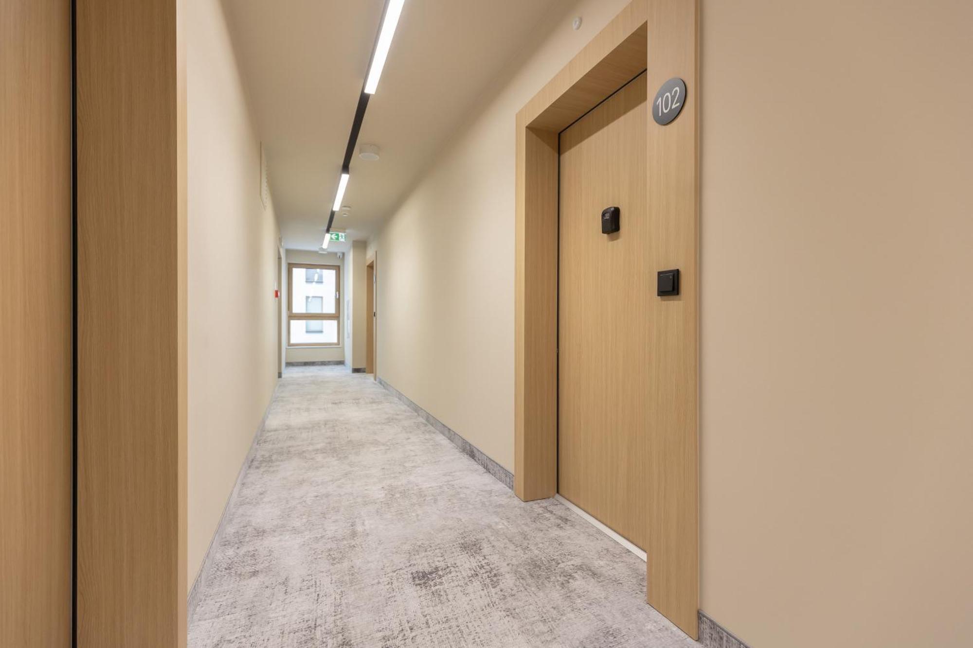 Aparthotel Mokotow Business Center By Noclegi Renters Варшава Экстерьер фото